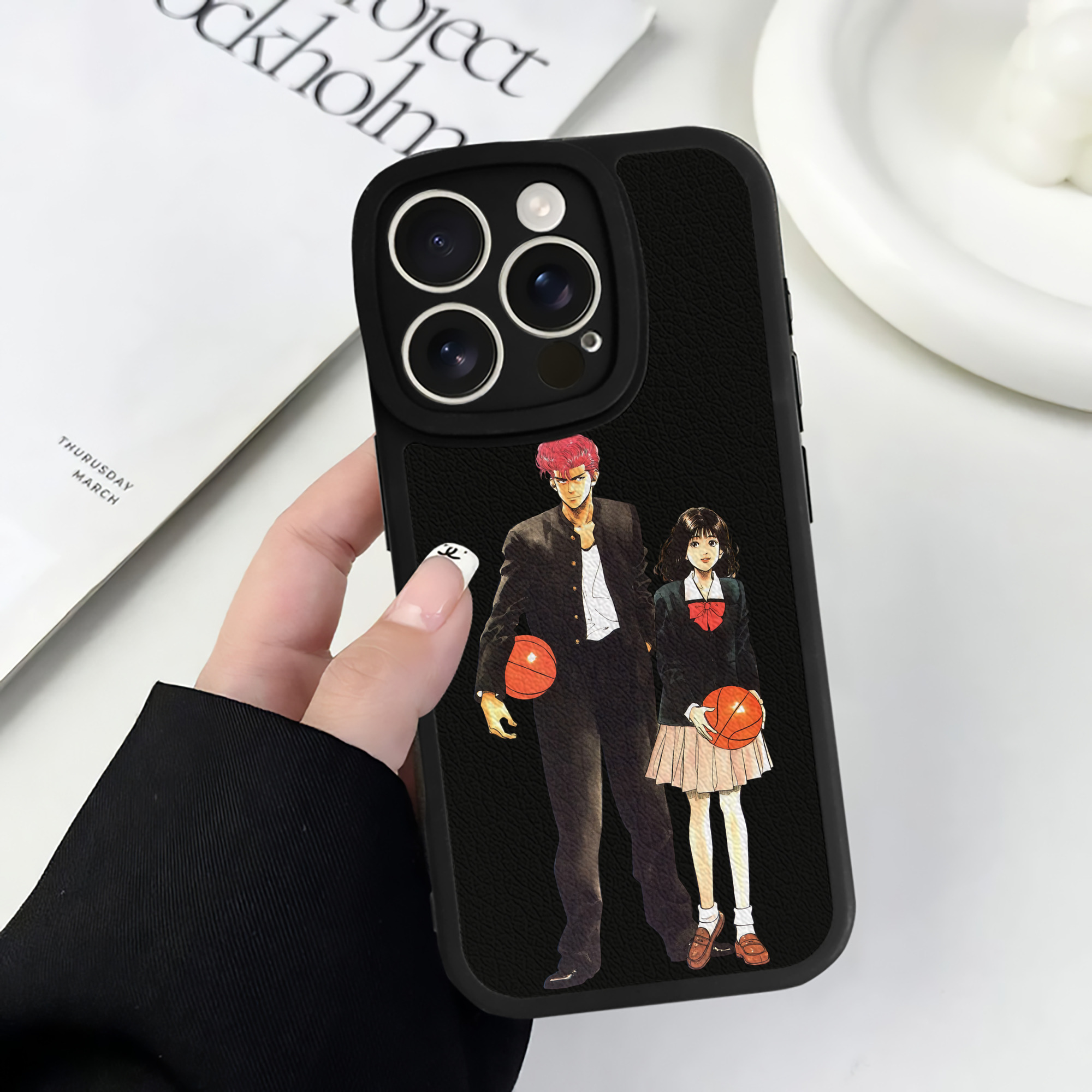 （画像用） SLAM DUNK／スラムダンク 【iPhone 16シリーズ対応】シリコンスマホケース（レザー調） 材質：シリコン